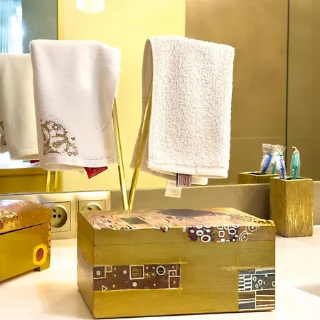 Cesarski تشيشين