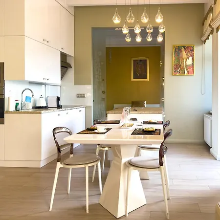 Cesarski * تشيشين