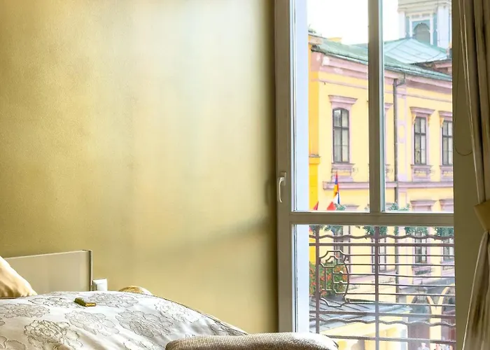 דירה Cesarski צ'שין